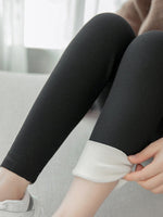 Simple Skinny Leg Keep Warm Solid Color Leggings by migunica