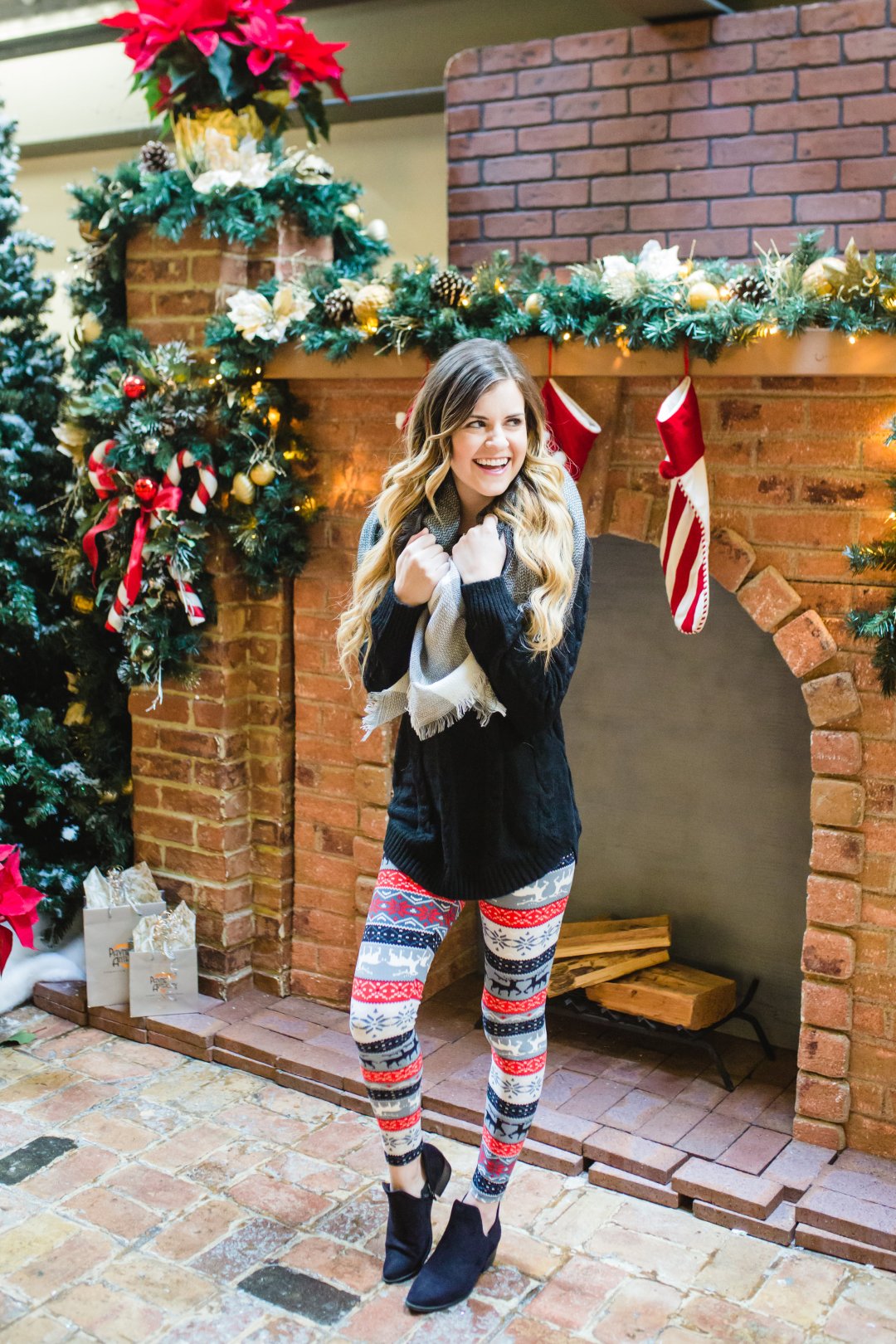 How To Wear Christmas Leggings?