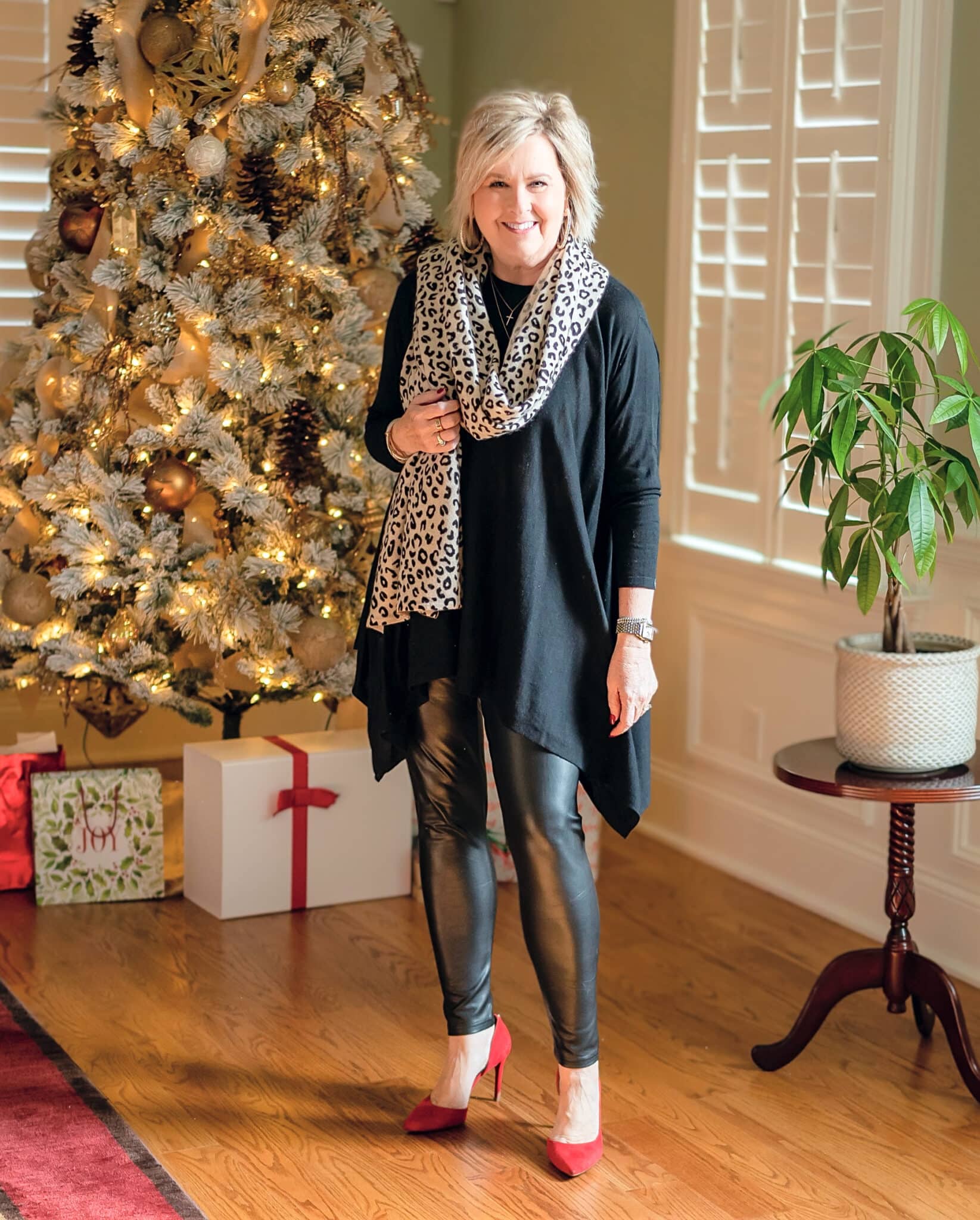 How To Wear Faux Leather Leggings Over 50?