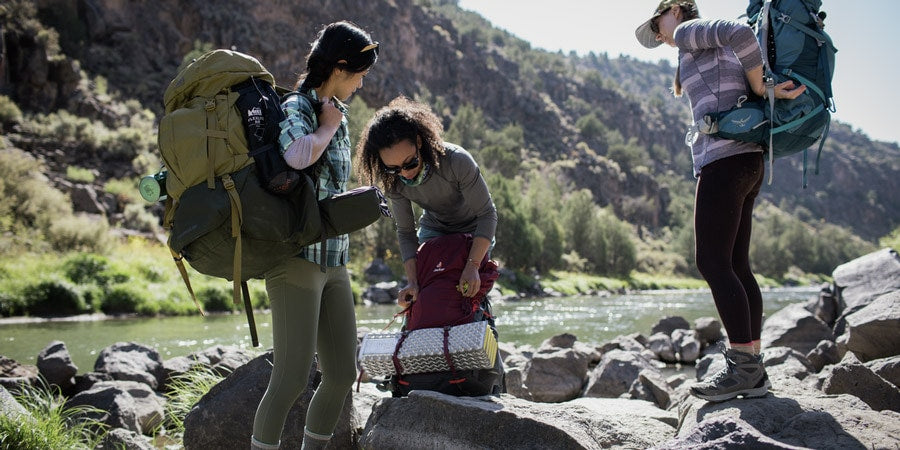 Are Leggings Good For Hiking?